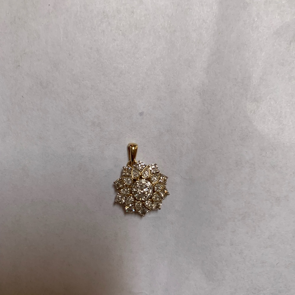 Flower pens in 14 karat .75ct